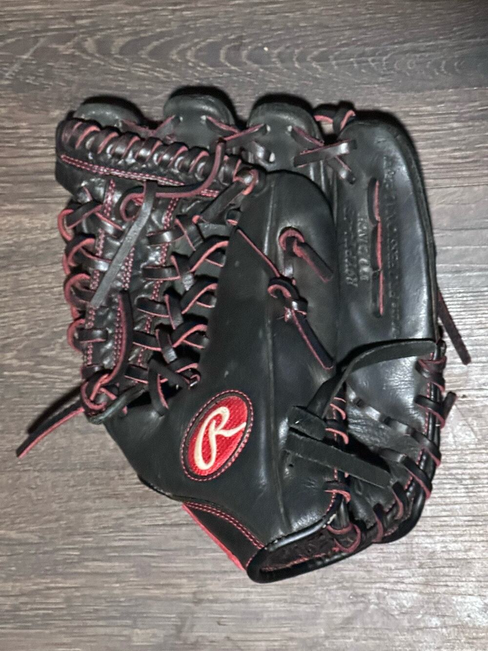 Rawlings R9 Series Pro Design T9YPT4-4B 11.5" RH Thrower Black Leather Glove